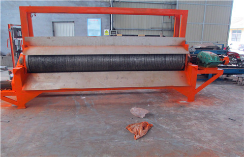 永磁濕式磁選機，永磁濕式磁選機用心服務(wù)每個客戶_釩鈦鐵礦永磁濕式磁選機用心服務(wù)每個客戶型號參數(shù)及磁場強度