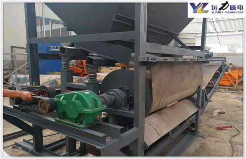 永磁干式磁選機,廣州永磁干式磁選機_廣州永磁干式磁選機發(fā)展工作視頻皮帶及結構價格 永磁干式磁選機,廣州永磁干式磁選機_廣州永磁干式磁選機發(fā)展工作視頻皮帶及結構價格