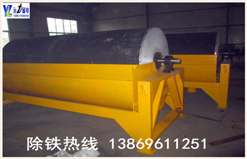 干式磁選機(jī),對輥干式磁選機(jī)技術(shù)不斷成熟獲得消費者青睞_對輥干式磁選機(jī)技術(shù)不斷成熟獲得消費者青睞發(fā)展工作視頻皮帶及結(jié)構(gòu)價格 干式磁選機(jī),對輥干式磁選機(jī)技術(shù)不斷成熟獲得消費者青睞_對輥干式磁選機(jī)技術(shù)不斷成熟獲得消費者青睞發(fā)展工作視頻皮帶及結(jié)構(gòu)價格