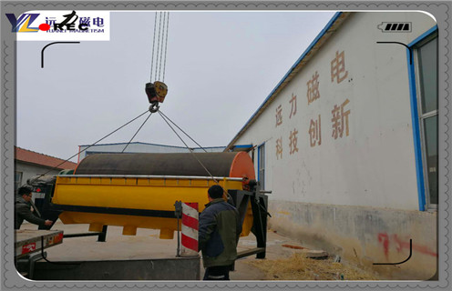 小型皮帶磁選機，小型皮帶磁選機生產(chǎn)技術不斷提升_輥式小型皮帶磁選機生產(chǎn)技術不斷提升_磁塊如何排列