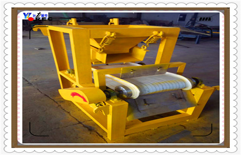 干式磁選機(jī),河南求購(gòu)干式磁選機(jī)_ 河南求購(gòu)干式磁選機(jī)十大品牌教你如何選擇設(shè)備 干式磁選機(jī),河南求購(gòu)干式磁選機(jī)_ 河南求購(gòu)干式磁選機(jī)十大品牌教你如何選擇設(shè)備