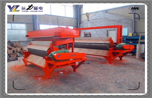 廣東鈦尾礦濕式磁選機(jī)_廣東鈦尾礦濕式磁選機(jī)鐵精粉流程及轉(zhuǎn)速有什么規(guī)定 ,在保證選礦效果的前提下,如果礦漿流速越快,則設(shè)備在單位時(shí)間內(nèi)處理能力及單位時(shí)間內(nèi)精礦的產(chǎn)量提升,同時(shí)由于 減少了電耗、人工成本等選礦成本,有利于選礦收益的增加。而實(shí)際選礦生產(chǎn)中,礦漿流速是受到諸多限制的,不可能無(wú)限制的提高礦漿流速來(lái)提升選礦收益。 一、廣東鈦尾礦濕式磁選機(jī)_廣東鈦尾礦濕式磁選機(jī)鐵精粉流程及轉(zhuǎn)速有什么規(guī)定 1、從選礦作用力的角度考慮。流經(jīng)磁選工作面的礦漿速度決定了作用于沉積在梯度吸附區(qū)域表面顆粒上的剪切力,因此,影響到磁性chanp-in的回收率和品位,一般情況下,流速過(guò)高時(shí)會(huì)造成磁性超貧品位的增加而同時(shí)損失部分回收率。 2、選擇不同號(hào)磁選機(jī)設(shè)備是根據(jù)客戶產(chǎn)量及需求而定,而我們遠(yuǎn)力磁電選礦設(shè)備廠生產(chǎn)小磁選機(jī)也是根據(jù)客需求而定制,隨著路打開(kāi),越來(lái)越多小產(chǎn)量客戶來(lái)選擇小磁選機(jī),它在市場(chǎng)上有***客戶群。遠(yuǎn)力磁電選礦機(jī)械小磁選機(jī)設(shè)備筒皮采進(jìn)耐磨涂層替了普通筒皮,耐磨度了8-10倍左右,同時(shí)磁選機(jī)滾筒是***度稀土永磁材料來(lái)制造,這樣保證磁選機(jī)磁力持久性,磁場(chǎng)可以從500GS-13500GS以上都可以定制,合理結(jié)構(gòu)設(shè)計(jì)及磁系組裝 二、廣東鈦尾礦濕式磁選機(jī)_廣東鈦尾礦濕式磁選機(jī)鐵精粉流程及轉(zhuǎn)速有什么規(guī)定 1、濕式磁選機(jī)有三種槽體:順流槽體、逆流槽體、半逆流槽體。不一樣槽體對(duì)于物料的精細(xì)度的工作也不一樣,這個(gè)詳細(xì)的選擇還要依據(jù)周身環(huán)境的,地質(zhì)及物料的特色,然后結(jié)合自然條件選擇再依據(jù)設(shè)備的特色進(jìn)行選擇,防止出現(xiàn)“不適應(yīng)”運(yùn)作疑問(wèn)出現(xiàn)。 2、濕式磁選機(jī)三種槽體的特色:順流式濕式磁選機(jī)相對(duì)逆流式和半流式的槽體來(lái)說(shuō),它的處理才能大,順流式槽體適宜于處理較粗粒度的強(qiáng)磁性物料的粗選和精選。順流式磁選機(jī)有一個(gè)需要特色留意的地方即是:***嚴(yán)厲的操控給礦的粒度,不能過(guò)大或許過(guò)小,過(guò)大的時(shí)分脈石與磁性物體別離不開(kāi),磁性礦粒簡(jiǎn)單損失于尾礦,會(huì)下降精礦的質(zhì)量。順流式槽體濕式磁選機(jī)可以完成連體機(jī)工作,進(jìn)步精礦的質(zhì)量。 3、逆流式磁選機(jī)適宜于細(xì)粒強(qiáng)磁性礦藏的粗選與掃選工作,回收率較高,但精礦檔次較低。由于粗粒物料易沉積阻塞選別空間,更不容別離開(kāi)來(lái),所以逆流型磁選機(jī)不適于處理粗粒物料,盡量防止運(yùn)用逆流式濕式磁選機(jī)進(jìn)行精選,牢記。 4、半逆流磁選機(jī)它一起具有自己順流槽體的優(yōu)勢(shì)和逆流槽體的優(yōu)勢(shì),半逆流磁選機(jī)在礦設(shè)技術(shù)流程中所占的比重略大。它充分體現(xiàn)了順流式和逆流式的優(yōu)勢(shì),而且還逾越了那兩種槽體,由于它還適宜于處理0.5mm以下的礦粒的粗選和精選,不光可以多臺(tái)串聯(lián)和并聯(lián),還可以完成屢次的掃選和精選。 廣東鈦尾礦濕式磁選機(jī)_廣東鈦尾礦濕式磁選機(jī)鐵精粉流程及轉(zhuǎn)速有什么規(guī)定 ,在保證選礦效果的前提下,如果礦漿流速越快,則設(shè)備在單位時(shí)間內(nèi)處理能力及單位時(shí)間內(nèi)精礦的產(chǎn)量提升,同時(shí)由于 減少了電耗、人工成本等選礦成本,有利于選礦收益的增加。而實(shí)際選礦生產(chǎn)中,礦漿流速是受到諸多限制的,不可能無(wú)限制的提高礦漿流速來(lái)提升選礦收益。 一、廣東鈦尾礦濕式磁選機(jī)_廣東鈦尾礦濕式磁選機(jī)鐵精粉流程及轉(zhuǎn)速有什么規(guī)定 1、從選礦作用力的角度考慮。流經(jīng)磁選工作面的礦漿速度決定了作用于沉積在梯度吸附區(qū)域表面顆粒上的剪切力,因此,影響到磁性chanp-in的回收率和品位,一般情況下,流速過(guò)高時(shí)會(huì)造成磁性超貧品位的增加而同時(shí)損失部分回收率。 2、選擇不同號(hào)磁選機(jī)設(shè)備是根據(jù)客戶產(chǎn)量及需求而定,而我們遠(yuǎn)力磁電選礦設(shè)備廠生產(chǎn)小磁選機(jī)也是根據(jù)客需求而定制,隨著路打開(kāi),越來(lái)越多小產(chǎn)量客戶來(lái)選擇小磁選機(jī),它在市場(chǎng)上有***客戶群。遠(yuǎn)力磁電選礦機(jī)械小磁選機(jī)設(shè)備筒皮采進(jìn)耐磨涂層替了普通筒皮,耐磨度了8-10倍左右,同時(shí)磁選機(jī)滾筒是***度稀土永磁材料來(lái)制造,這樣保證磁選機(jī)磁力持久性,磁場(chǎng)可以從500GS-13500GS以上都可以定制,合理結(jié)構(gòu)設(shè)計(jì)及磁系組裝 二、廣東鈦尾礦濕式磁選機(jī)_廣東鈦尾礦濕式磁選機(jī)鐵精粉流程及轉(zhuǎn)速有什么規(guī)定 1、濕式磁選機(jī)有三種槽體:順流槽體、逆流槽體、半逆流槽體。不一樣槽體對(duì)于物料的精細(xì)度的工作也不一樣,這個(gè)詳細(xì)的選擇還要依據(jù)周身環(huán)境的,地質(zhì)及物料的特色,然后結(jié)合自然條件選擇再依據(jù)設(shè)備的特色進(jìn)行選擇,防止出現(xiàn)“不適應(yīng)”運(yùn)作疑問(wèn)出現(xiàn)。 2、濕式磁選機(jī)三種槽體的特色:順流式濕式磁選機(jī)相對(duì)逆流式和半流式的槽體來(lái)說(shuō),它的處理才能大,順流式槽體適宜于處理較粗粒度的強(qiáng)磁性物料的粗選和精選。順流式磁選機(jī)有一個(gè)需要特色留意的地方即是:***嚴(yán)厲的操控給礦的粒度,不能過(guò)大或許過(guò)小,過(guò)大的時(shí)分脈石與磁性物體別離不開(kāi),磁性礦粒簡(jiǎn)單損失于尾礦,會(huì)下降精礦的質(zhì)量。順流式槽體濕式磁選機(jī)可以完成連體機(jī)工作,進(jìn)步精礦的質(zhì)量。 3、逆流式磁選機(jī)適宜于細(xì)粒強(qiáng)磁性礦藏的粗選與掃選工作,回收率較高,但精礦檔次較低。由于粗粒物料易沉積阻塞選別空間,更不容別離開(kāi)來(lái),所以逆流型磁選機(jī)不適于處理粗粒物料,盡量防止運(yùn)用逆流式濕式磁選機(jī)進(jìn)行精選,牢記。 4、半逆流磁選機(jī)它一起具有自己順流槽體的優(yōu)勢(shì)和逆流槽體的優(yōu)勢(shì),半逆流磁選機(jī)在礦設(shè)技術(shù)流程中所占的比重略大。它充分體現(xiàn)了順流式和逆流式的優(yōu)勢(shì),而且還逾越了那兩種槽體,由于它還適宜于處理0.5mm以下的礦粒的粗選和精選,不光可以多臺(tái)串聯(lián)和并聯(lián),還可以完成屢次的掃選和精選。