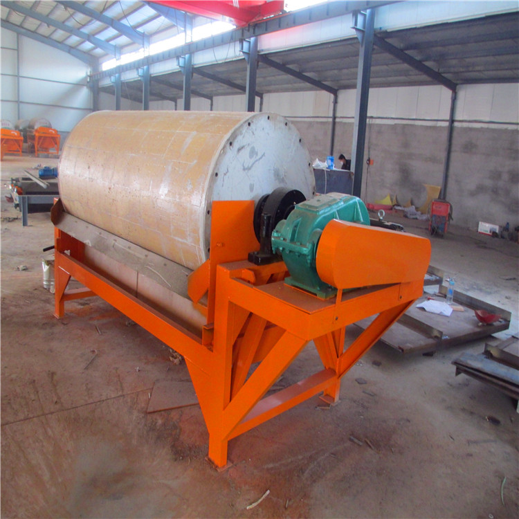 濕式強磁磁選機,河北濕式強磁磁選機_小型河北濕式強磁磁選機_河北濕式強磁磁選機視頻價格 濕式強磁磁選機,河北濕式強磁磁選機_小型河北濕式強磁磁選機_河北濕式強磁磁選機視頻價格