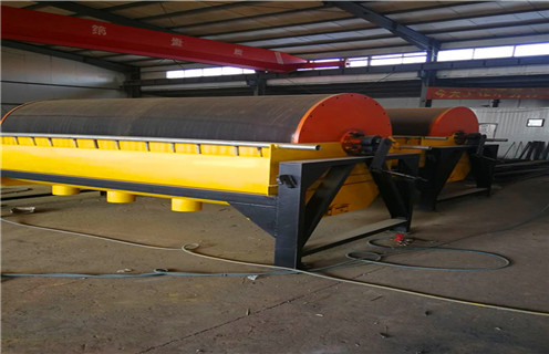 濕式磁選機(jī)，湖北濕式磁選機(jī)公司_湖北濕式磁選機(jī)公司更便捷型號(hào)參數(shù)及磁場(chǎng)強(qiáng)度